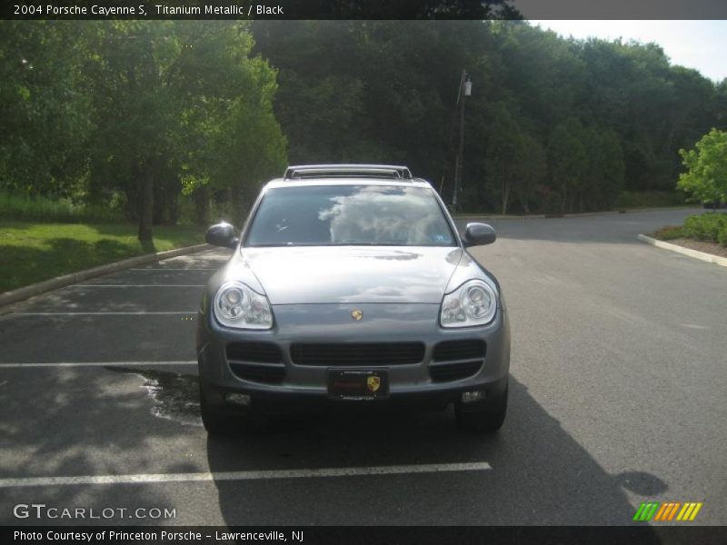 Titanium Metallic / Black 2004 Porsche Cayenne S