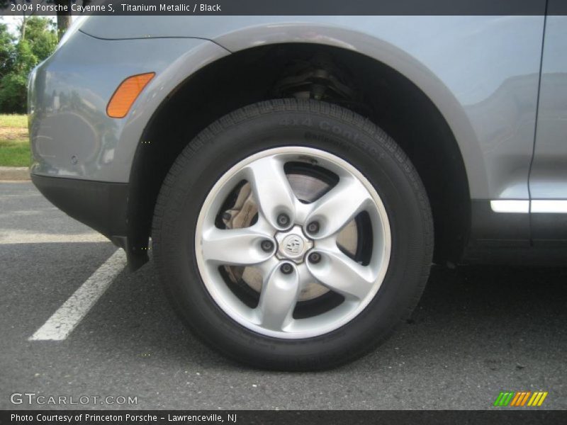 Titanium Metallic / Black 2004 Porsche Cayenne S