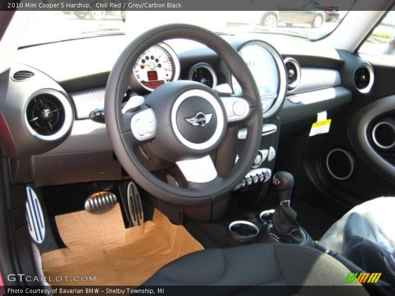 Chili Red / Grey/Carbon Black 2010 Mini Cooper S Hardtop