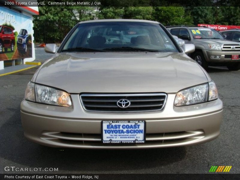 Cashmere Beige Metallic / Oak 2000 Toyota Camry LE
