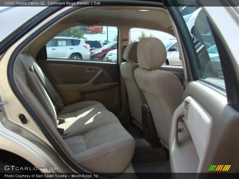 Cashmere Beige Metallic / Oak 2000 Toyota Camry LE