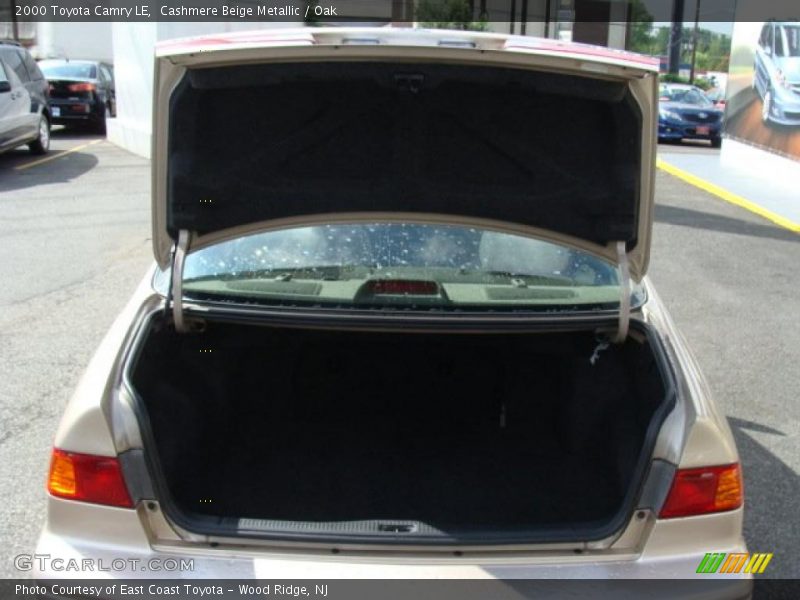 Cashmere Beige Metallic / Oak 2000 Toyota Camry LE