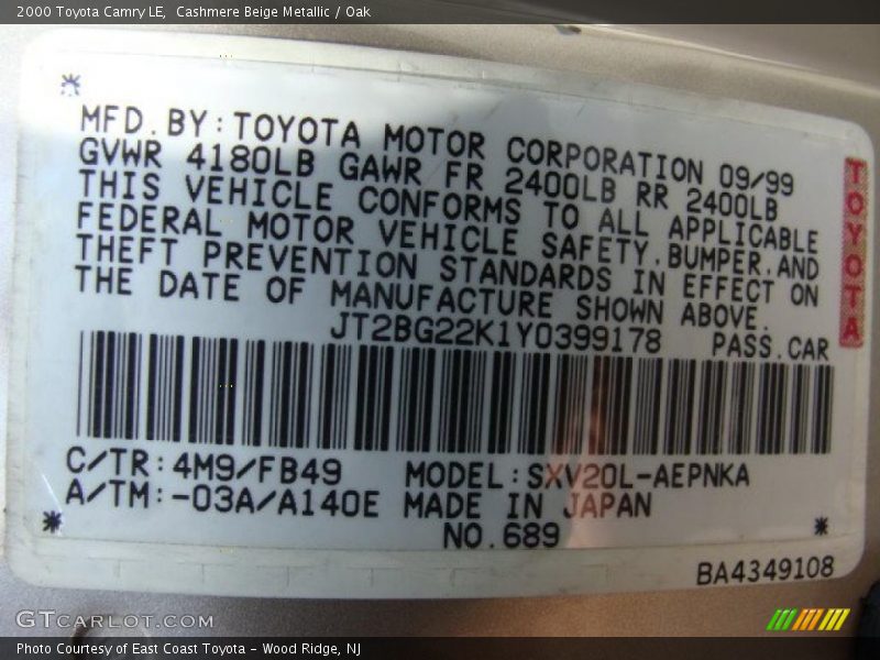 Cashmere Beige Metallic / Oak 2000 Toyota Camry LE