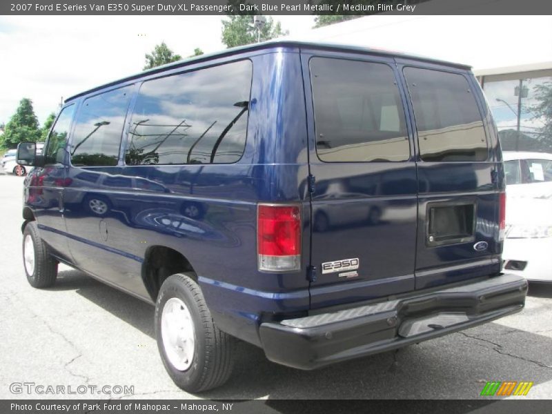 Dark Blue Pearl Metallic / Medium Flint Grey 2007 Ford E Series Van E350 Super Duty XL Passenger