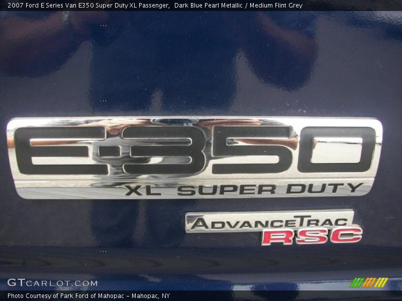 Dark Blue Pearl Metallic / Medium Flint Grey 2007 Ford E Series Van E350 Super Duty XL Passenger