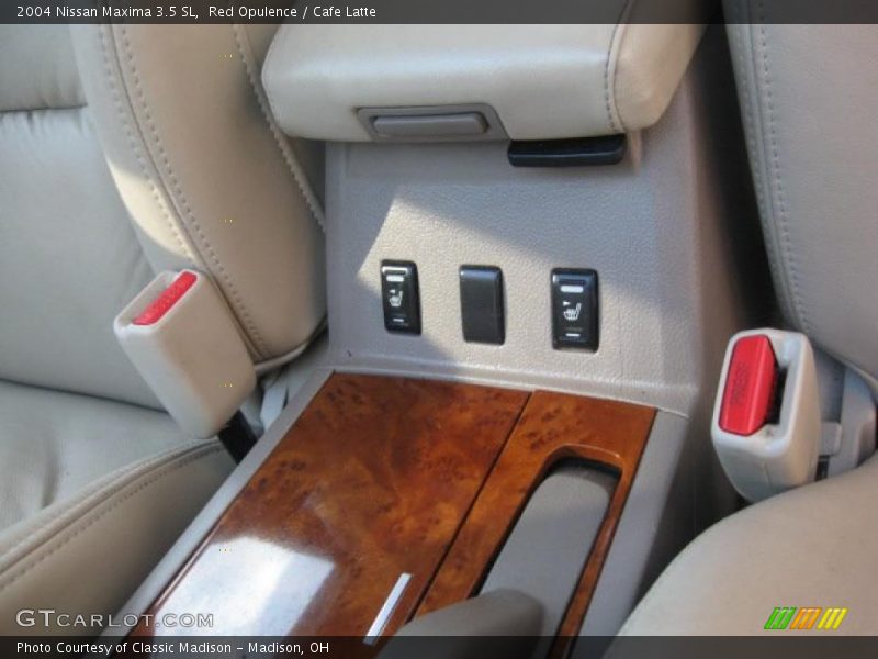 Red Opulence / Cafe Latte 2004 Nissan Maxima 3.5 SL
