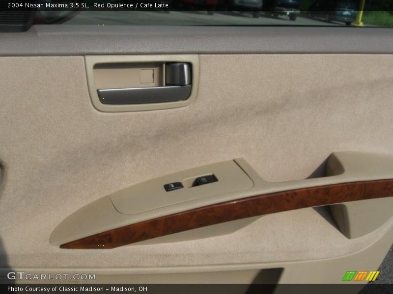 Red Opulence / Cafe Latte 2004 Nissan Maxima 3.5 SL