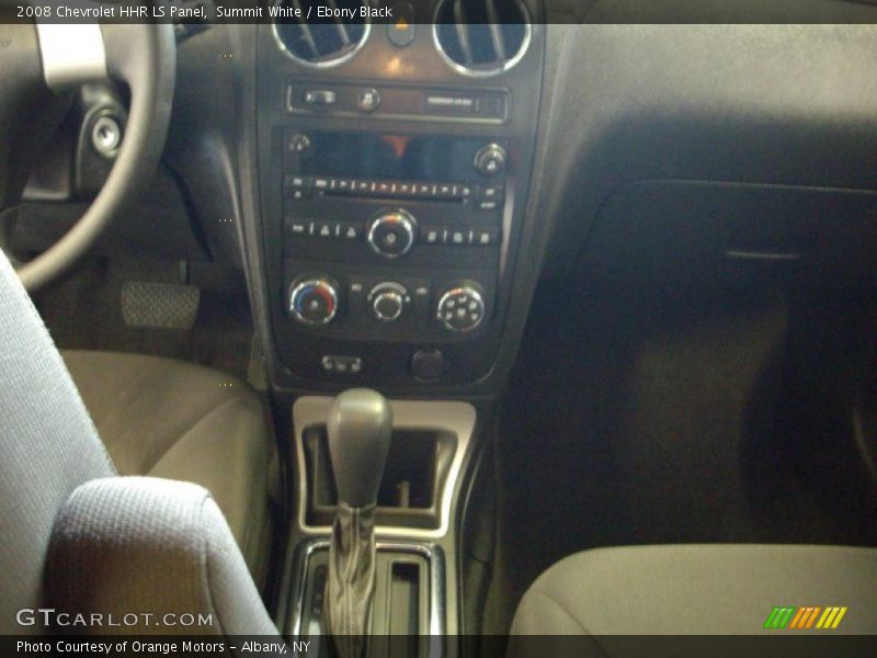 Summit White / Ebony Black 2008 Chevrolet HHR LS Panel
