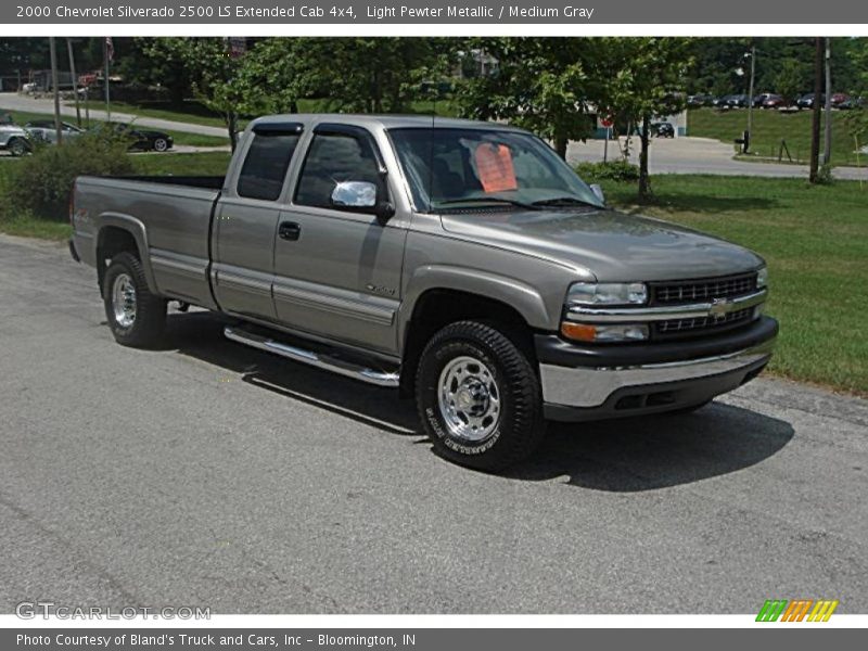 Light Pewter Metallic / Medium Gray 2000 Chevrolet Silverado 2500 LS Extended Cab 4x4