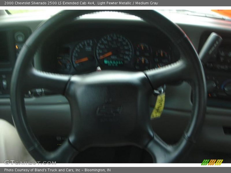 Light Pewter Metallic / Medium Gray 2000 Chevrolet Silverado 2500 LS Extended Cab 4x4