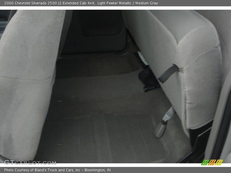 Light Pewter Metallic / Medium Gray 2000 Chevrolet Silverado 2500 LS Extended Cab 4x4