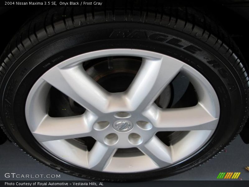 Onyx Black / Frost Gray 2004 Nissan Maxima 3.5 SE