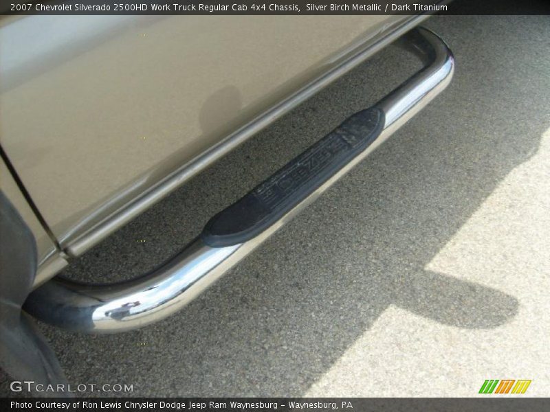 Silver Birch Metallic / Dark Titanium 2007 Chevrolet Silverado 2500HD Work Truck Regular Cab 4x4 Chassis