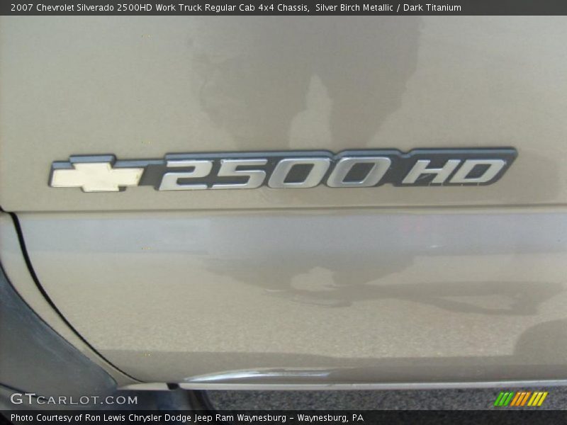 Silver Birch Metallic / Dark Titanium 2007 Chevrolet Silverado 2500HD Work Truck Regular Cab 4x4 Chassis