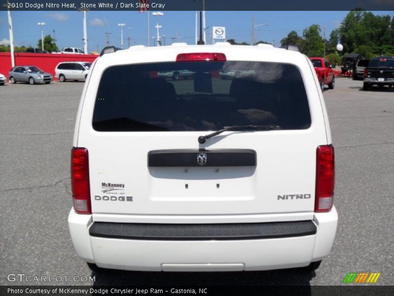 Stone White / Dark Slate Gray 2010 Dodge Nitro Heat