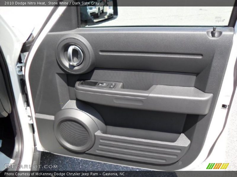 Stone White / Dark Slate Gray 2010 Dodge Nitro Heat