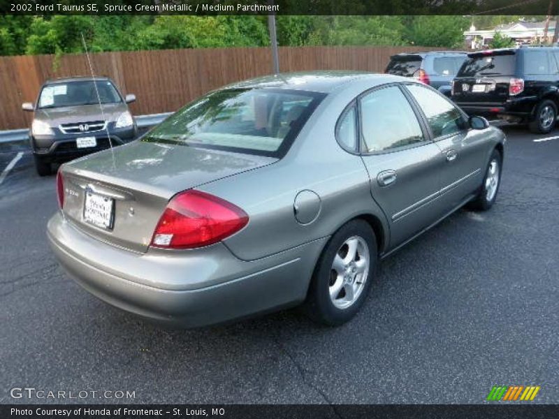 Spruce Green Metallic / Medium Parchment 2002 Ford Taurus SE