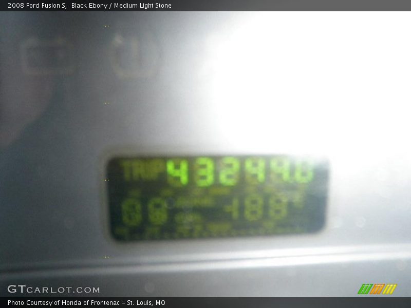 Black Ebony / Medium Light Stone 2008 Ford Fusion S
