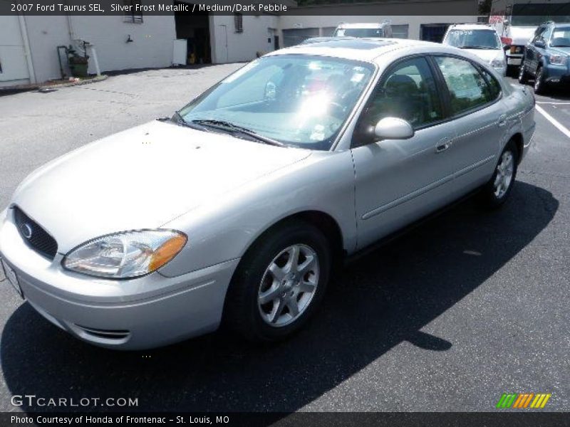 Silver Frost Metallic / Medium/Dark Pebble 2007 Ford Taurus SEL