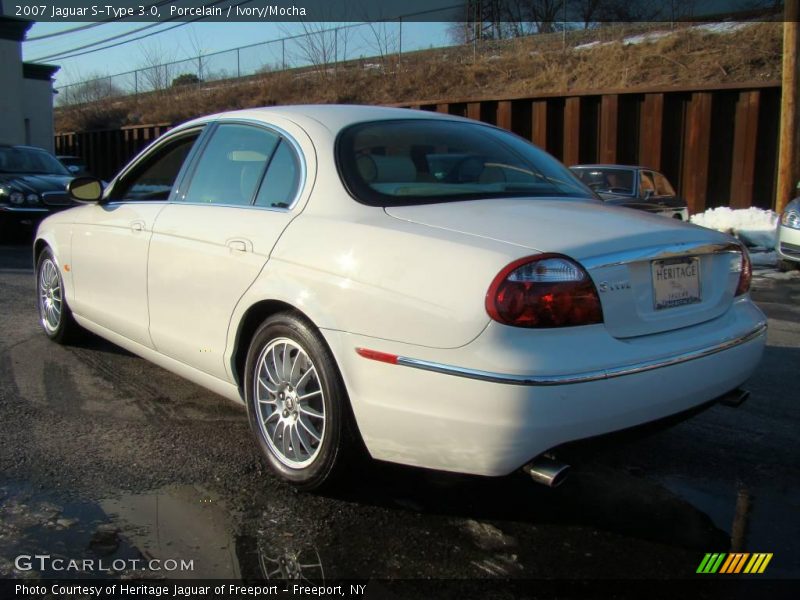 Porcelain / Ivory/Mocha 2007 Jaguar S-Type 3.0