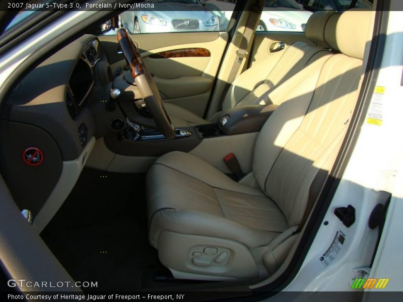 Porcelain / Ivory/Mocha 2007 Jaguar S-Type 3.0