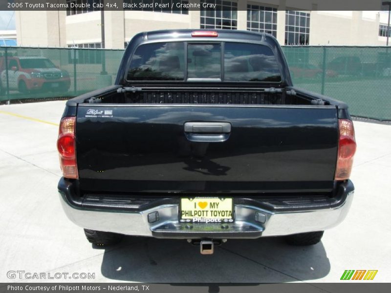 Black Sand Pearl / Graphite Gray 2006 Toyota Tacoma Double Cab 4x4