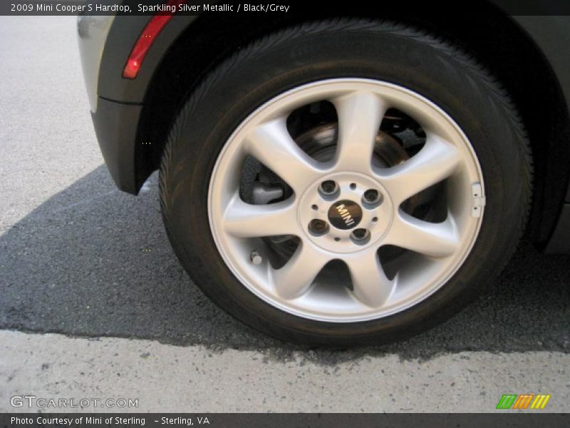 Sparkling Silver Metallic / Black/Grey 2009 Mini Cooper S Hardtop