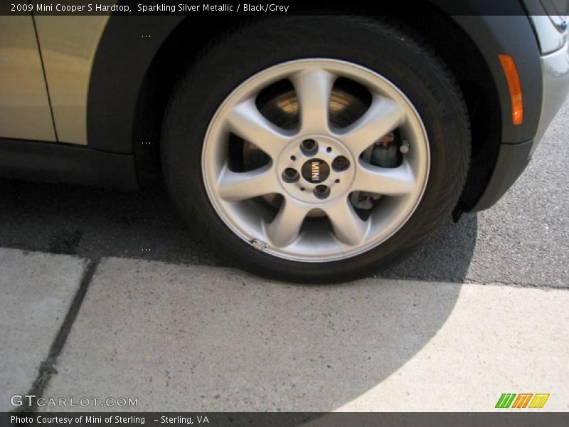 Sparkling Silver Metallic / Black/Grey 2009 Mini Cooper S Hardtop