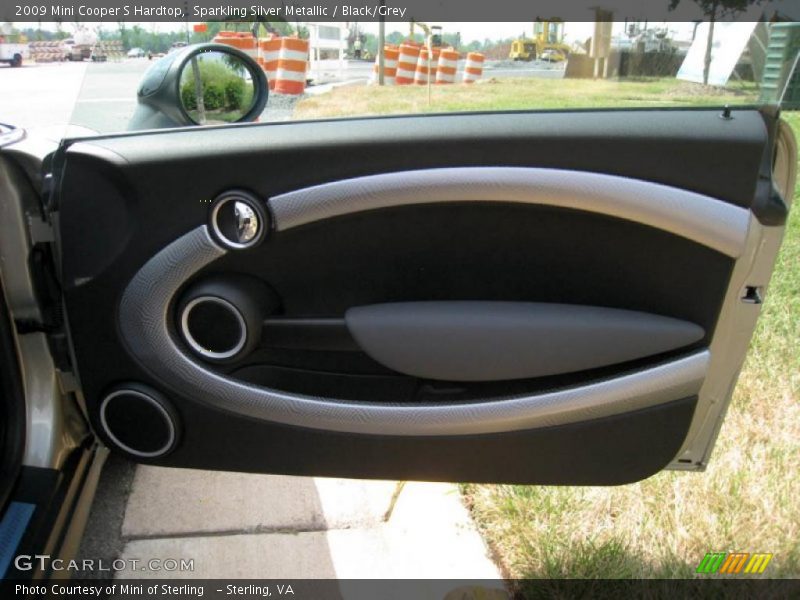 Sparkling Silver Metallic / Black/Grey 2009 Mini Cooper S Hardtop