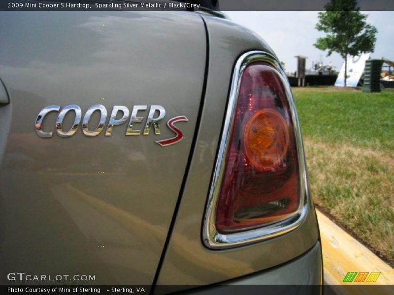 Sparkling Silver Metallic / Black/Grey 2009 Mini Cooper S Hardtop