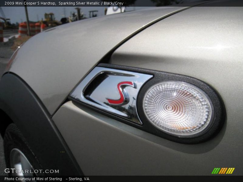 Sparkling Silver Metallic / Black/Grey 2009 Mini Cooper S Hardtop