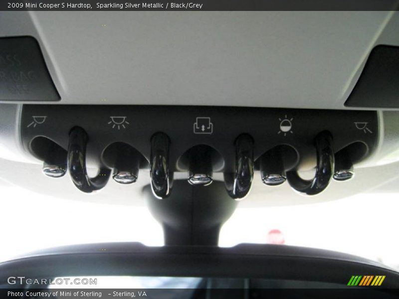 Sparkling Silver Metallic / Black/Grey 2009 Mini Cooper S Hardtop