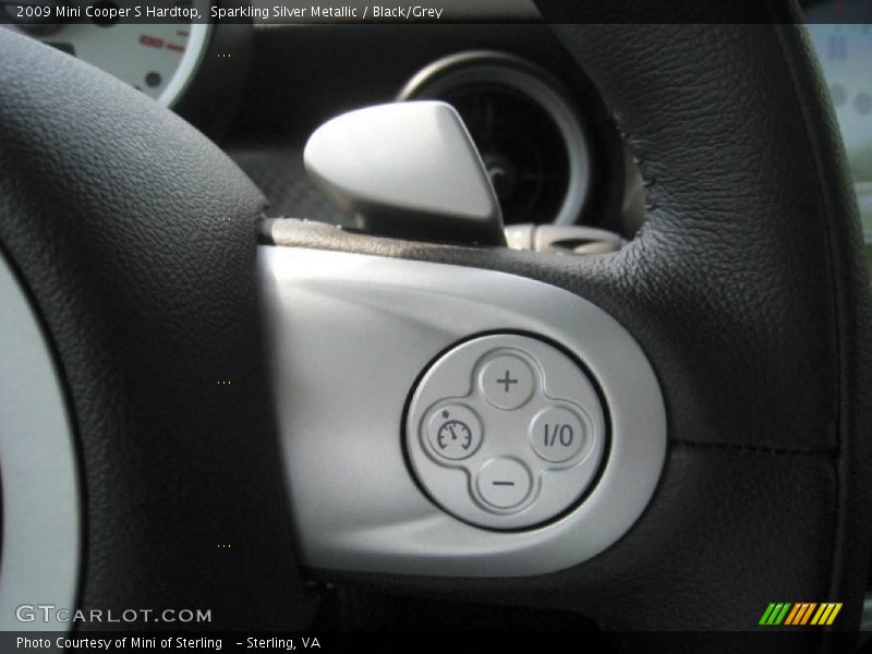 Sparkling Silver Metallic / Black/Grey 2009 Mini Cooper S Hardtop
