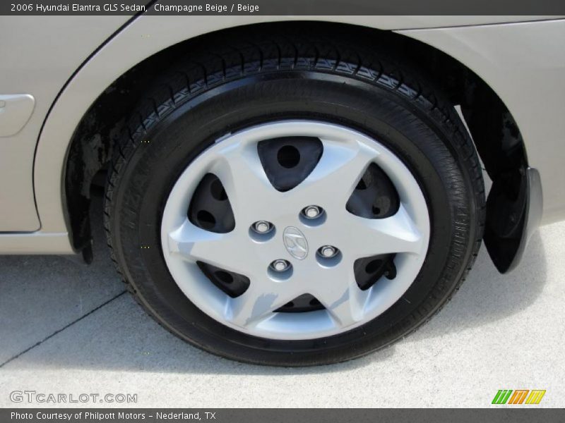 Champagne Beige / Beige 2006 Hyundai Elantra GLS Sedan