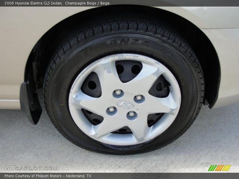 Champagne Beige / Beige 2006 Hyundai Elantra GLS Sedan