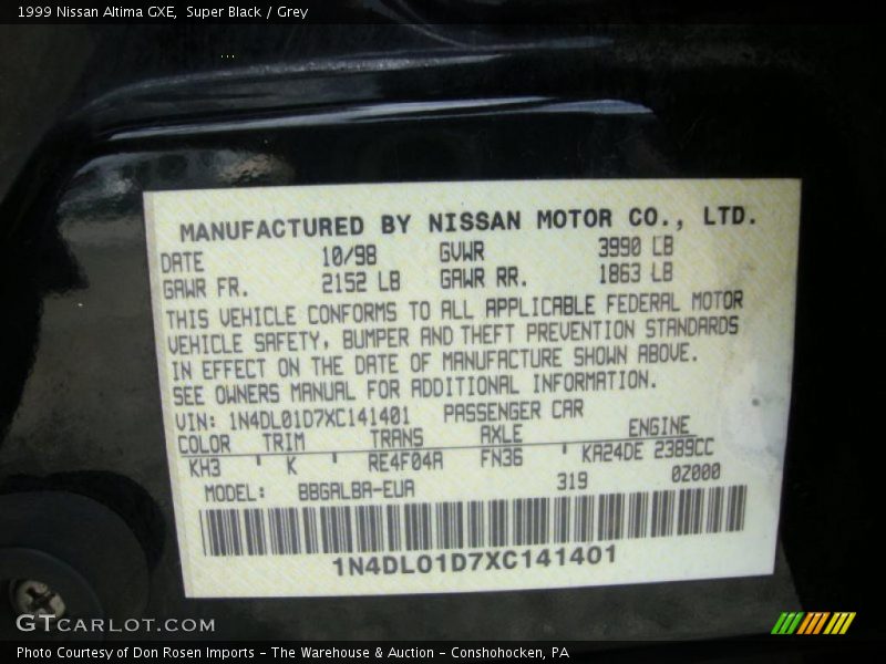 Super Black / Grey 1999 Nissan Altima GXE