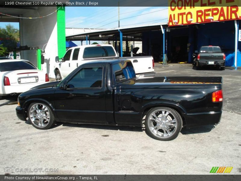 Onyx Black / Beige 1998 Chevrolet S10 Regular Cab