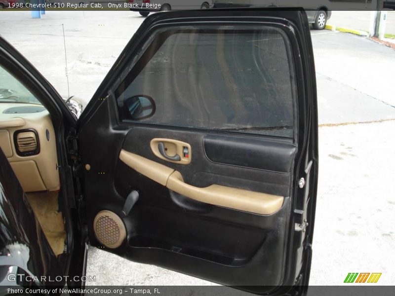 Onyx Black / Beige 1998 Chevrolet S10 Regular Cab