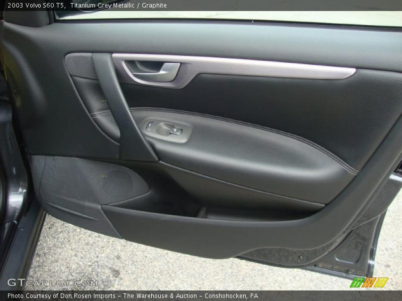 Titanium Grey Metallic / Graphite 2003 Volvo S60 T5
