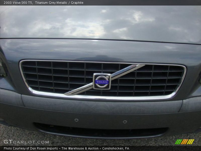Titanium Grey Metallic / Graphite 2003 Volvo S60 T5