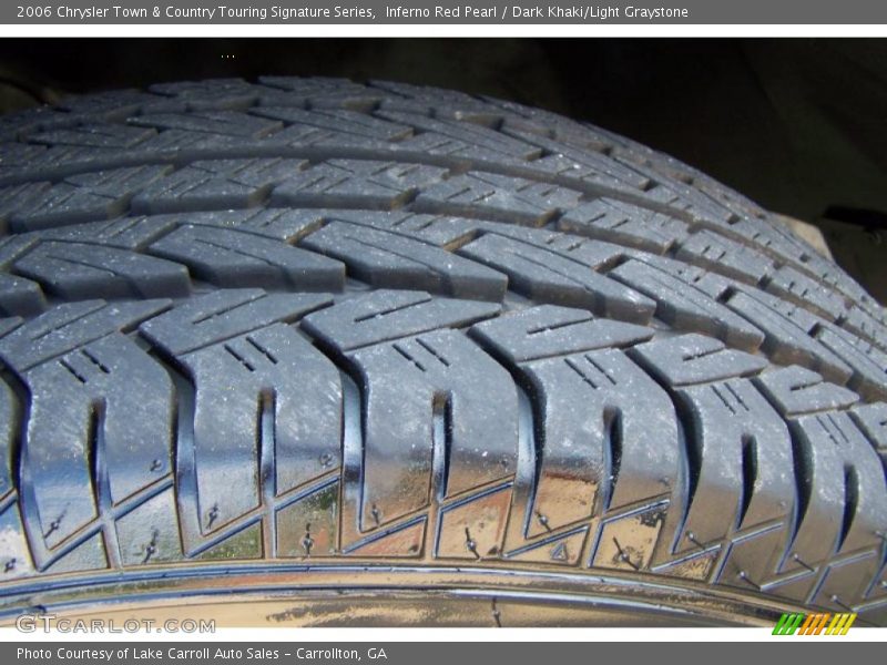 Inferno Red Pearl / Dark Khaki/Light Graystone 2006 Chrysler Town & Country Touring Signature Series