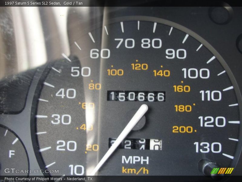 Gold / Tan 1997 Saturn S Series SL2 Sedan