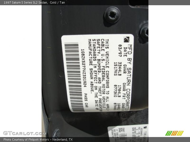 Gold / Tan 1997 Saturn S Series SL2 Sedan