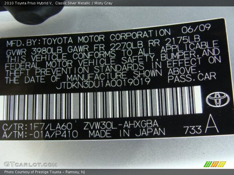 Classic Silver Metallic / Misty Gray 2010 Toyota Prius Hybrid V