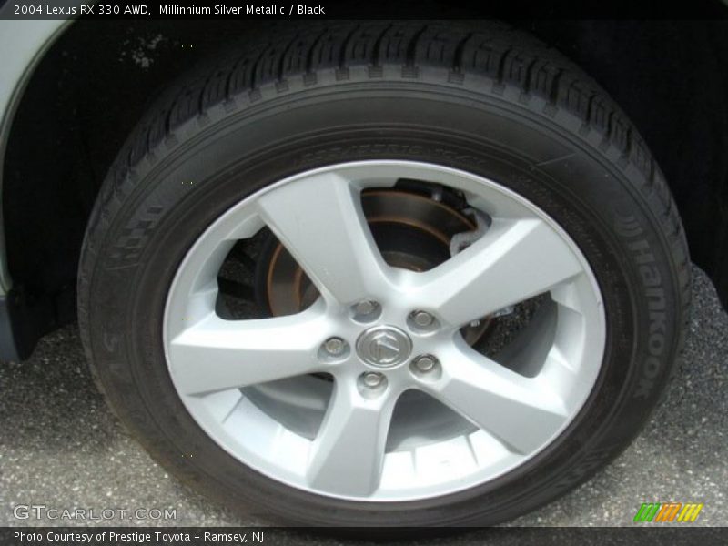 Millinnium Silver Metallic / Black 2004 Lexus RX 330 AWD