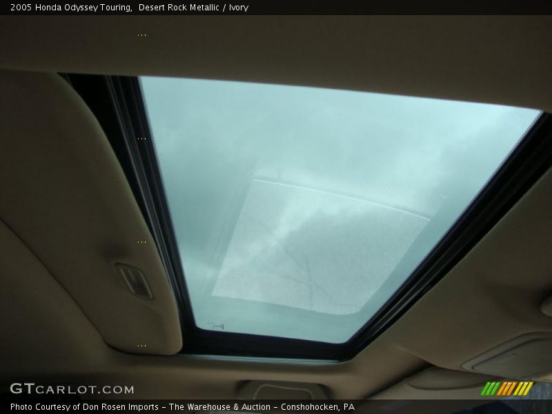 Desert Rock Metallic / Ivory 2005 Honda Odyssey Touring