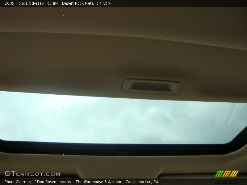 Desert Rock Metallic / Ivory 2005 Honda Odyssey Touring