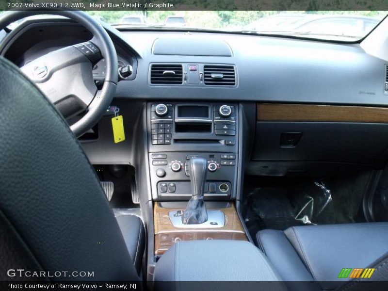 Magic Blue Metallic / Graphite 2007 Volvo XC90 3.2 AWD