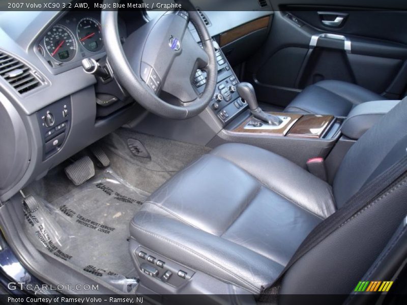 Magic Blue Metallic / Graphite 2007 Volvo XC90 3.2 AWD