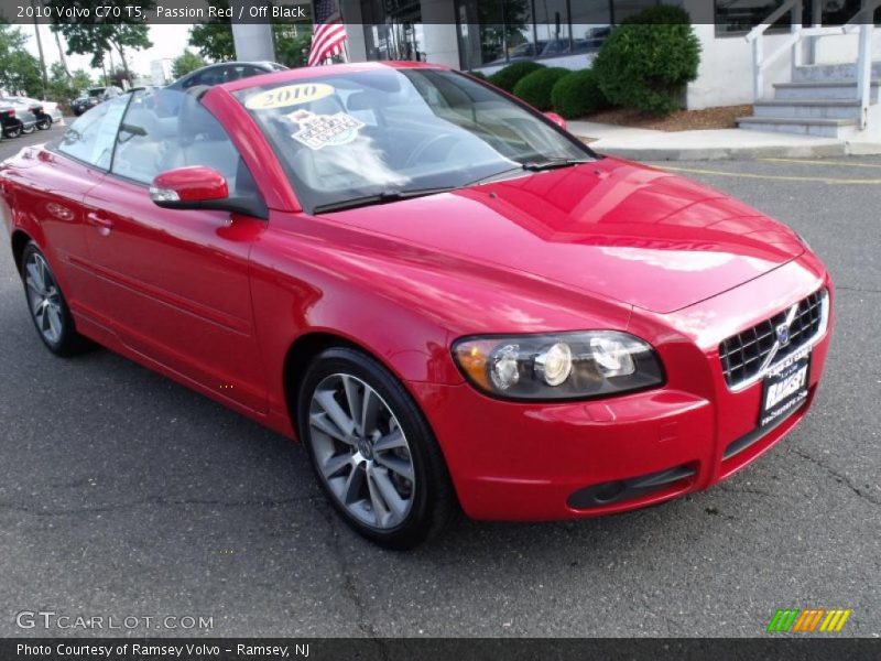 Passion Red / Off Black 2010 Volvo C70 T5